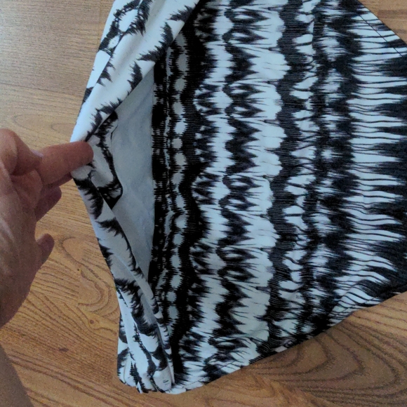 Badgley Mischka Ikat Pattern Shirred Bikini Bottom ... NWOT - Picture 6 of 8